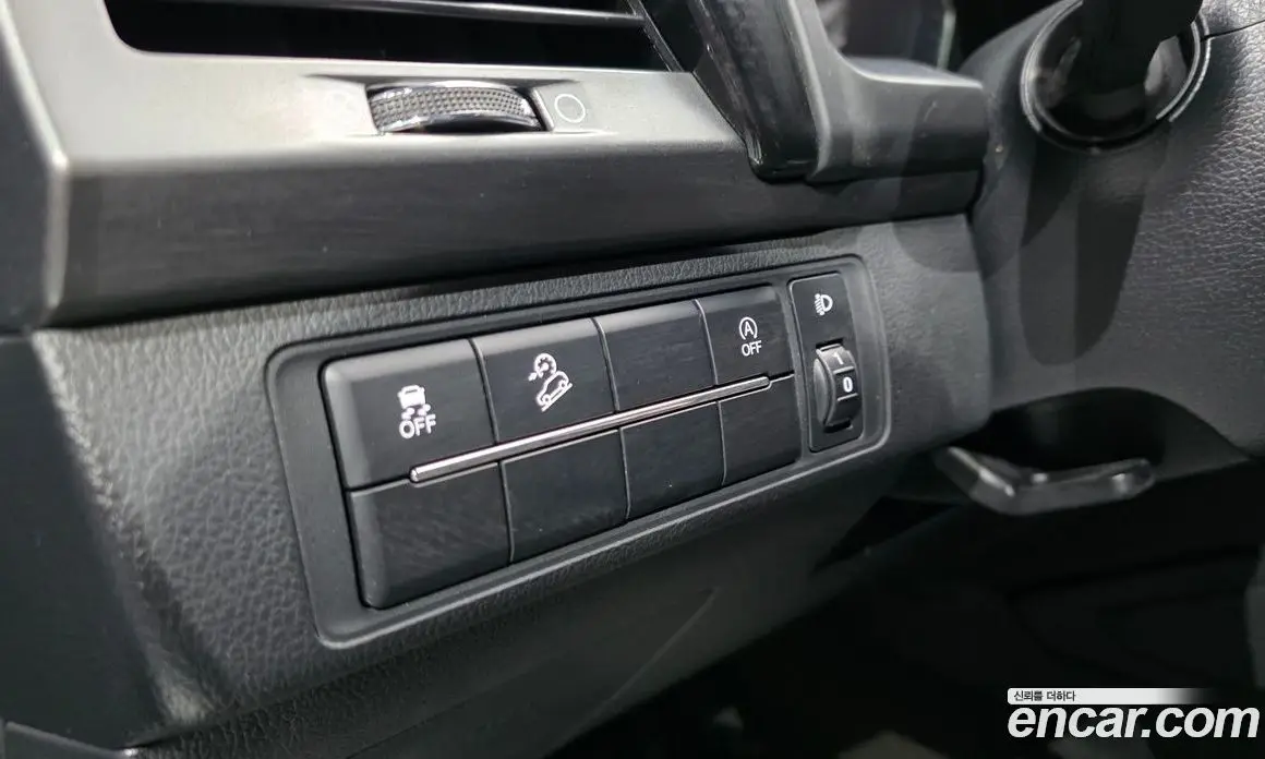 SsangYong Rexton 2023 2.2 автомат (гидро), фото 12