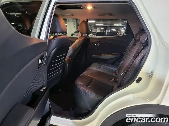 SsangYong TIBOLI 2016 1.6 автомат (гидро), миниатюра 8