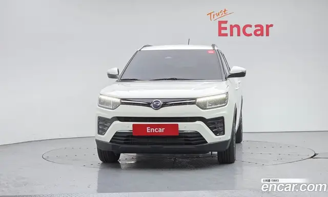 SsangYong TIBOLI 2022 1.5 автомат (гидро), миниатюра 3