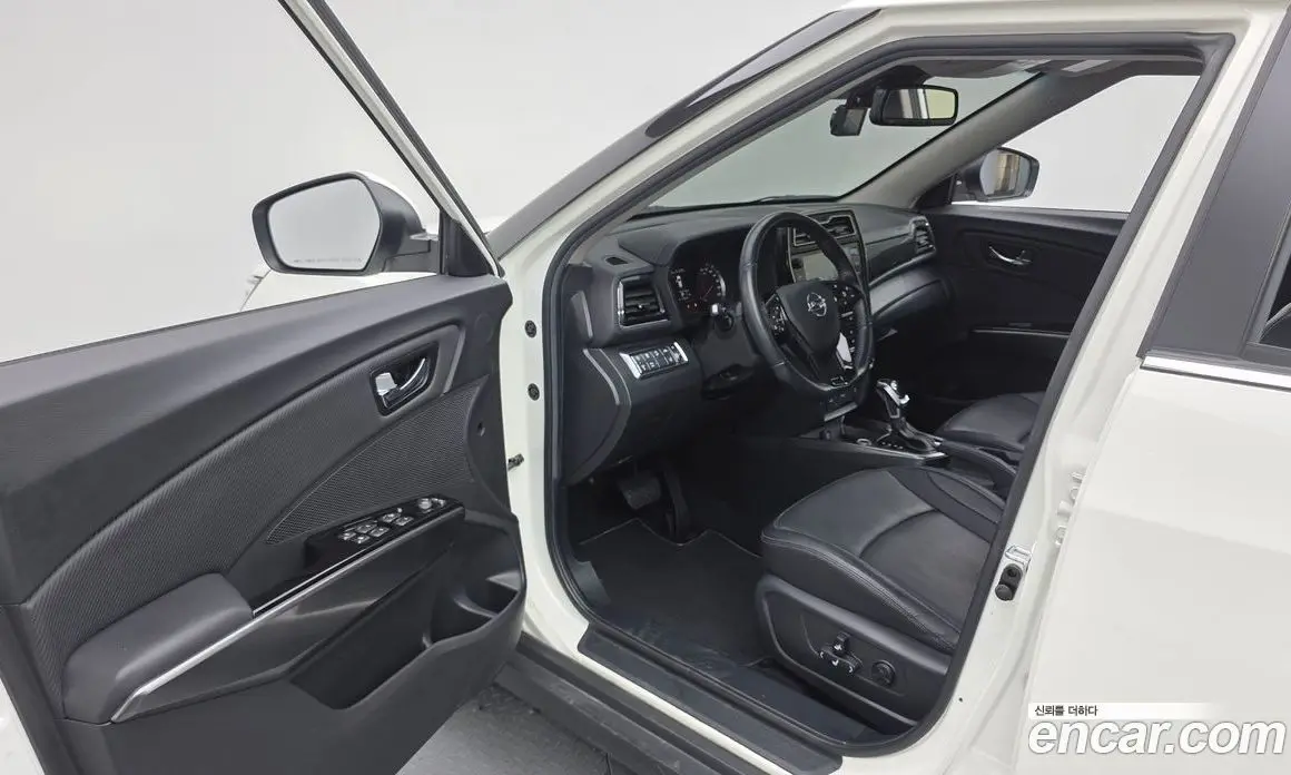 SsangYong TIBOLI 2022 1.5 автомат (гидро), фото 10