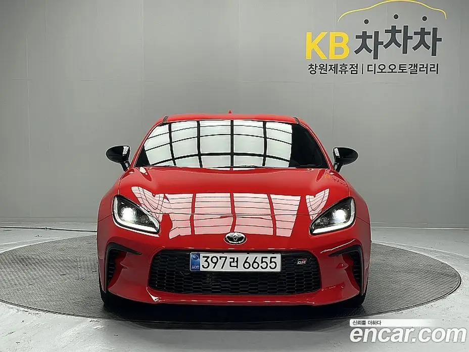 Toyota 86 2024 2.4 механика, фото 3