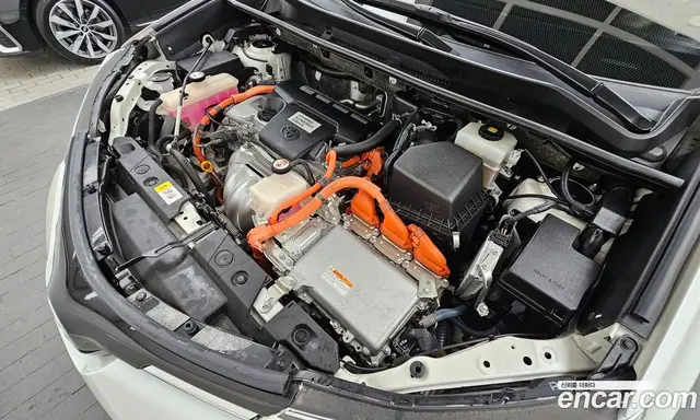 Toyota RAV4 2017 2.5 автомат (гидро), миниатюра 6