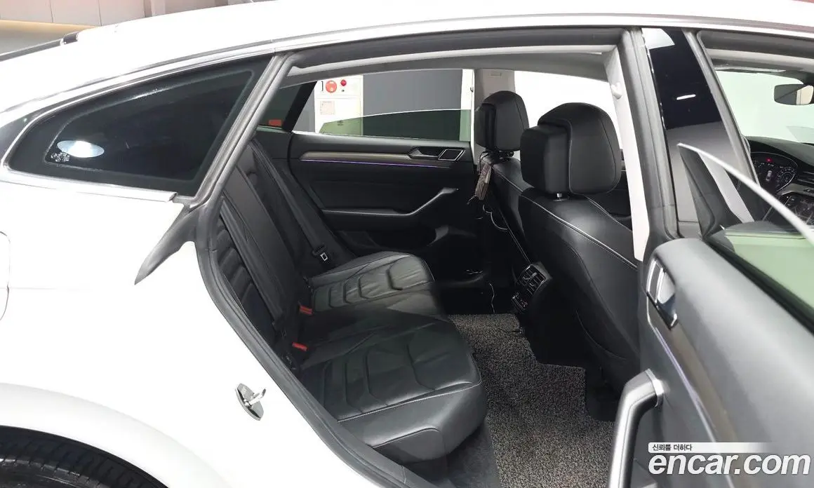 Volkswagen Arteon 2019 2.0 автомат (гидро), фото 12 Volkswagen Arteon 2019 2.0 автомат (гидро), фото 12