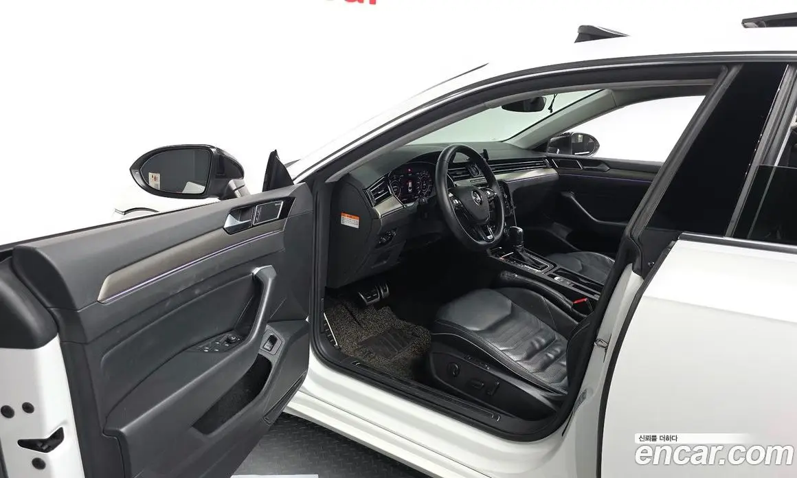 Volkswagen Arteon 2019 2.0 автомат (гидро), фото 10 Volkswagen Arteon 2019 2.0 автомат (гидро), фото 10