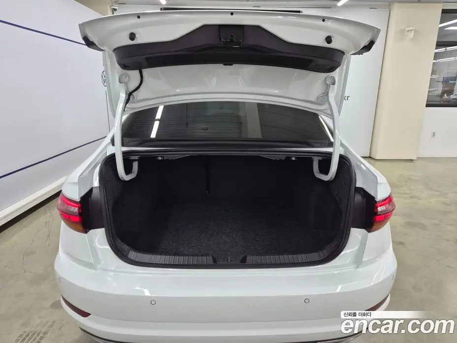 Volkswagen Jetta 2020 1.4 автомат (гидро), фото 19 Volkswagen Jetta 2020 1.4 автомат (гидро), фото 19