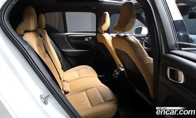 Volvo XC40 2022 2.0 автомат (гидро), миниатюра 12