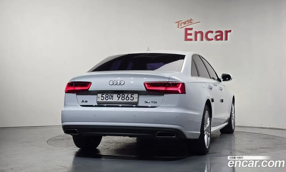 Audi A6 2015 2.0 автомат (гидро), фото 4