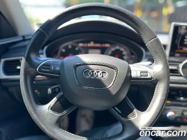 Audi A6 2015 2.0 автомат (гидро), миниатюра 8 Audi A6 2015 2.0 автомат (гидро), миниатюра 8