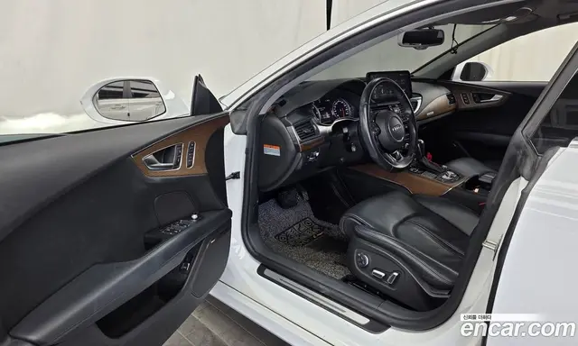 Audi A7 2015 3.0 автомат (гидро), миниатюра 10