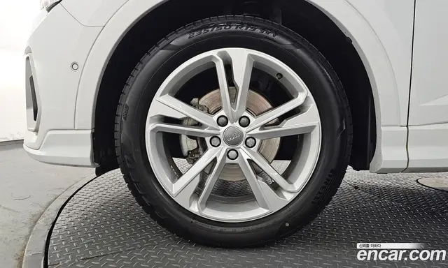 Audi Q3 2020 2.0 автомат (гидро), миниатюра 5 Audi Q3 2020 2.0 автомат (гидро), миниатюра 5