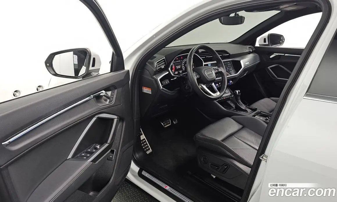 Audi Q3 2020 2.0 автомат (гидро), фото 10 Audi Q3 2020 2.0 автомат (гидро), фото 10