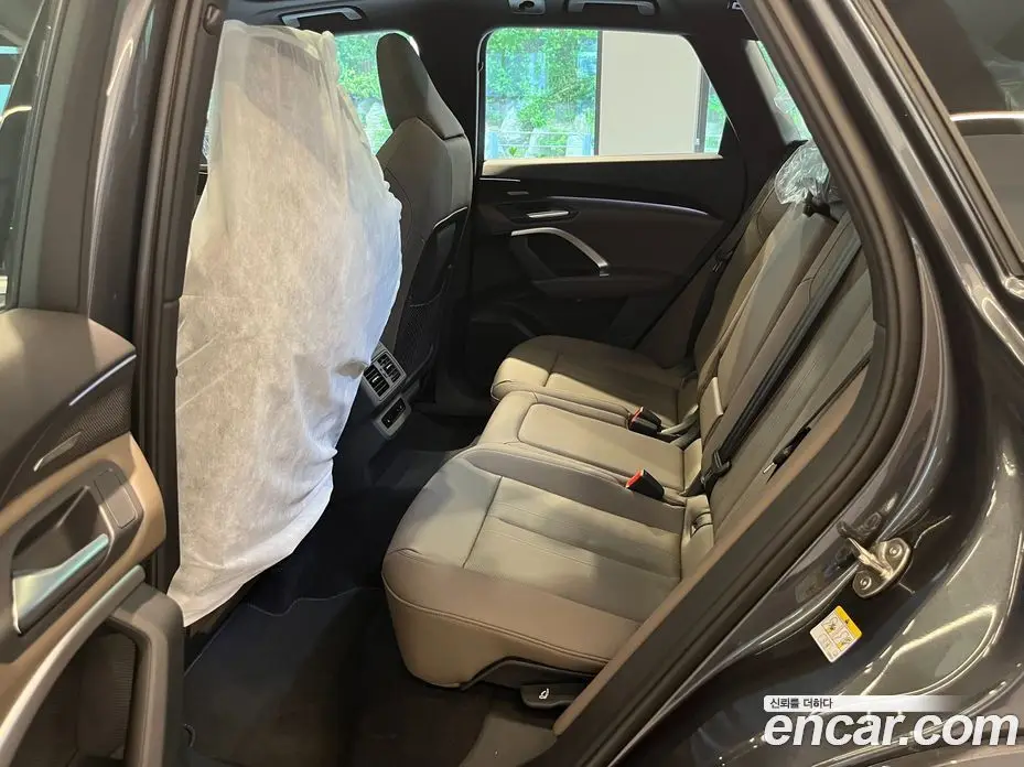 Audi Q5 2026 2.0 автомат (гидро), фото 15 Audi Q5 2026 2.0 автомат (гидро), фото 15