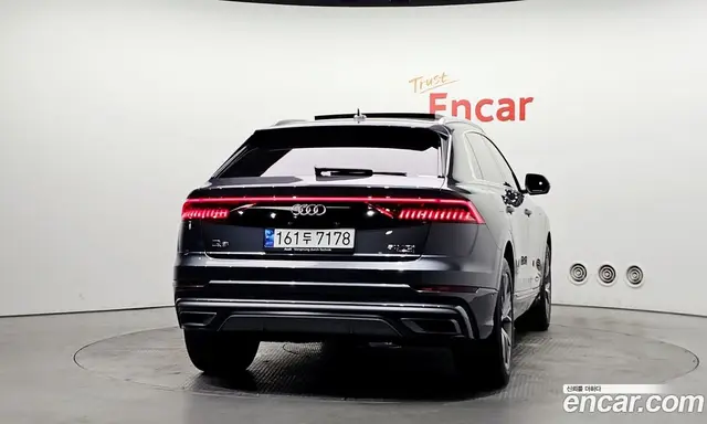 Audi Q8 2021 3.0 автомат (гидро), миниатюра 4
