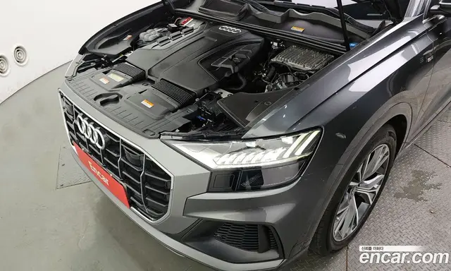Audi Q8 2021 3.0 автомат (гидро), миниатюра 6