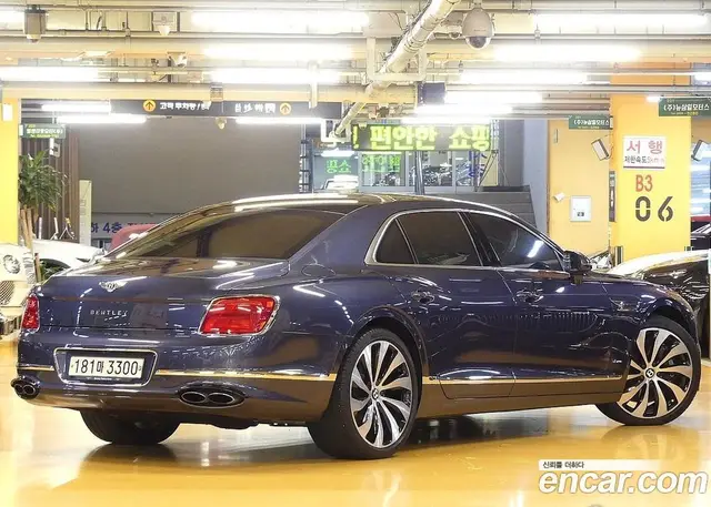 Bentley Flying Spur 2023 4.0 автомат (гидро), миниатюра 2 Bentley Flying Spur 2023 4.0 автомат (гидро), миниатюра 2
