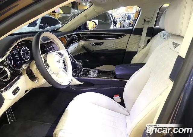 Bentley Flying Spur 2023 4.0 автомат (гидро), миниатюра 10 Bentley Flying Spur 2023 4.0 автомат (гидро), миниатюра 10