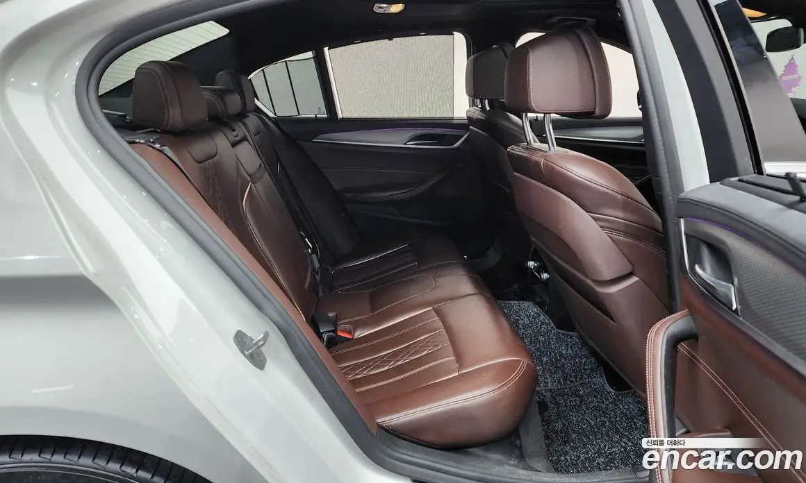 BMW 5 серия 2019 2.0 автомат (гидро), фото 11 BMW 5 серия 2019 2.0 автомат (гидро), фото 11