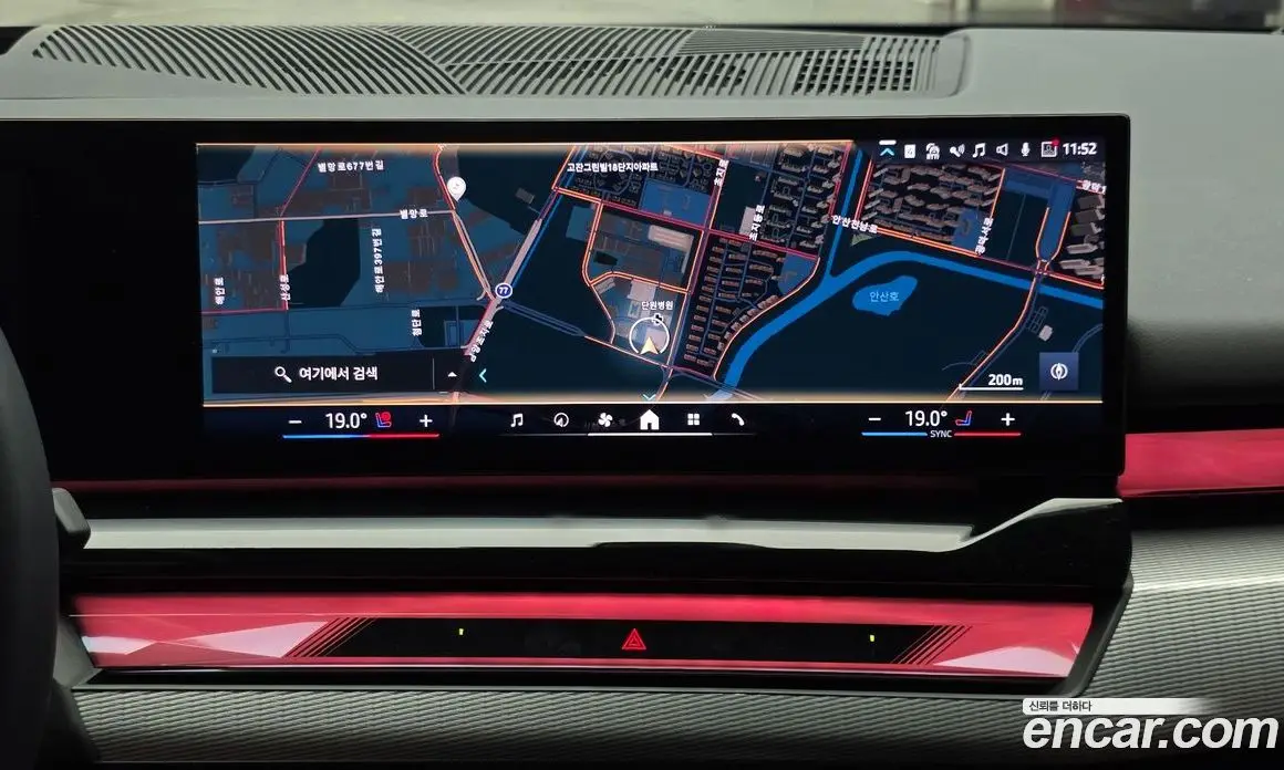 BMW 5 серия 2025 2.0 автомат (гидро), фото 17
