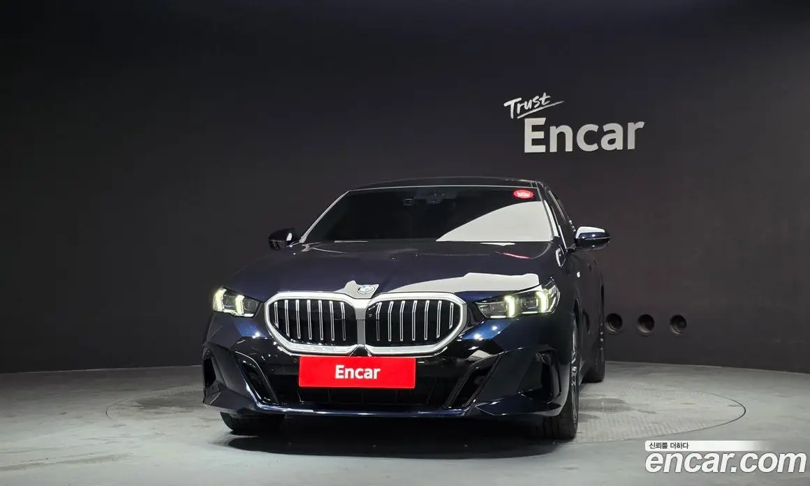 BMW 5 серия 2025 2.0 автомат (гидро), фото 3