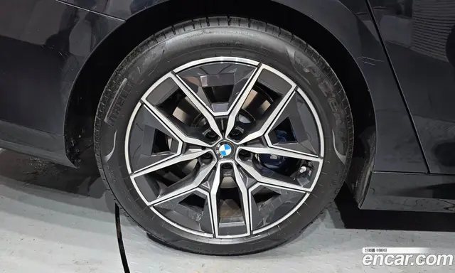 BMW 5 серия 2025 2.0 автомат (гидро), миниатюра 5