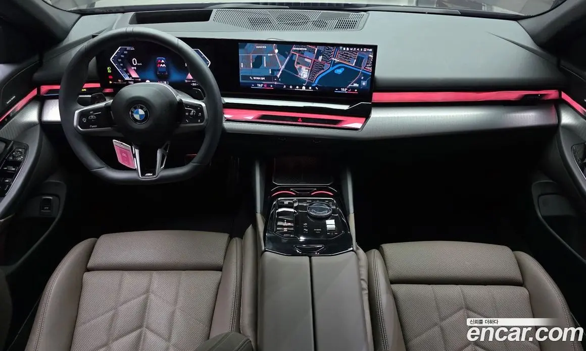 BMW 5 серия 2025 2.0 автомат (гидро), фото 7