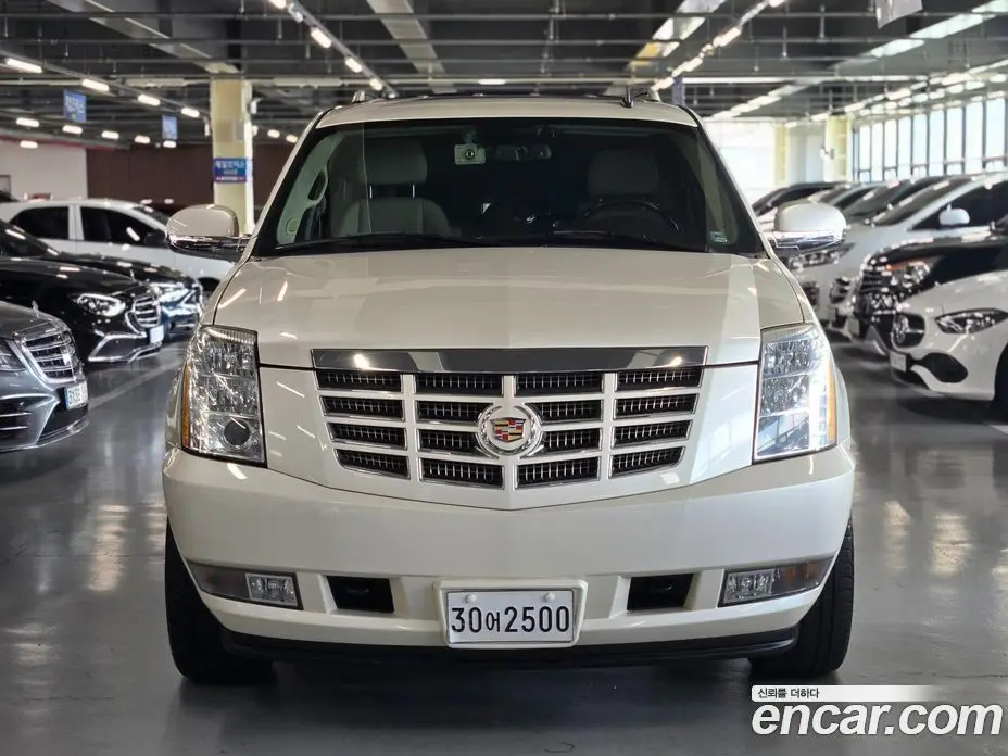 Cadillac Escalade 2008 6.2 автомат (гидро), фото 3 Cadillac Escalade 2008 6.2 автомат (гидро), фото 3