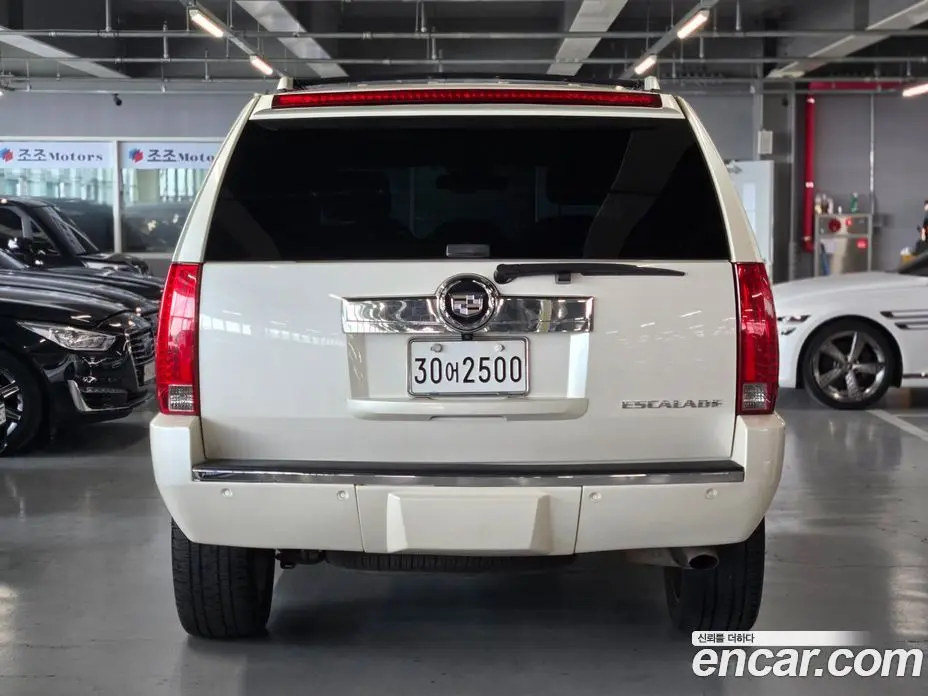 Cadillac Escalade 2008 6.2 автомат (гидро), фото 5 Cadillac Escalade 2008 6.2 автомат (гидро), фото 5