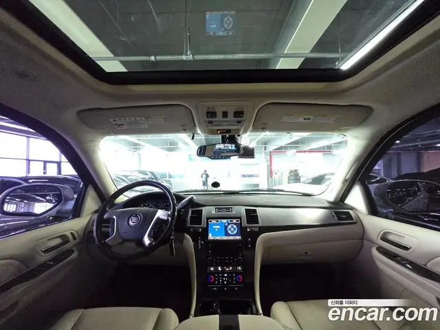 Cadillac Escalade 2008 6.2 автомат (гидро), миниатюра 8 Cadillac Escalade 2008 6.2 автомат (гидро), миниатюра 8
