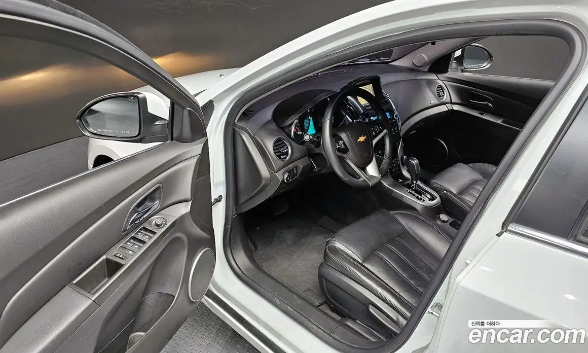 Chevrolet Cruze 2015 2.0 автомат (гидро), фото 11 Chevrolet Cruze 2015 2.0 автомат (гидро), фото 11