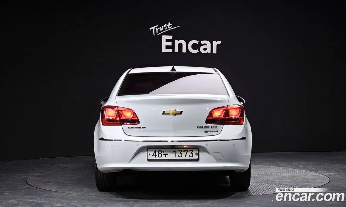 Chevrolet Cruze 2015 2.0 автомат (гидро), фото 4 Chevrolet Cruze 2015 2.0 автомат (гидро), фото 4