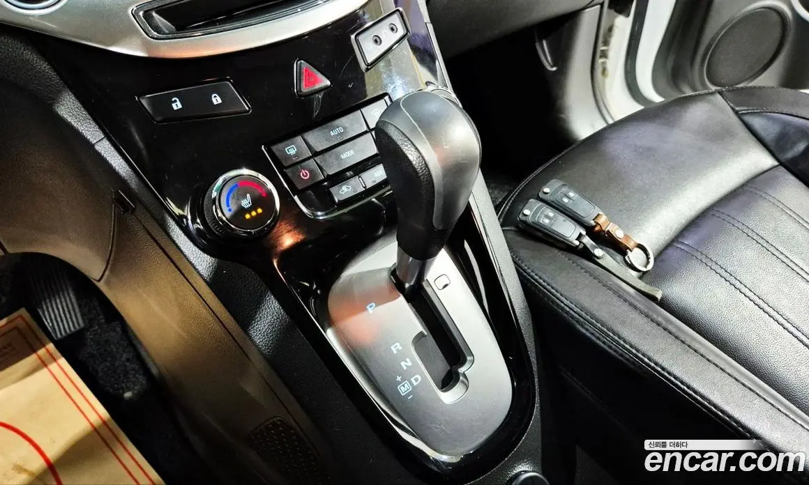 Chevrolet Orlando 2012 2.0 автомат (гидро), фото 11
