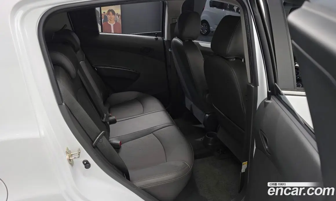 Chevrolet Spark 2013 1.0 автомат (гидро), фото 11 Chevrolet Spark 2013 1.0 автомат (гидро), фото 11