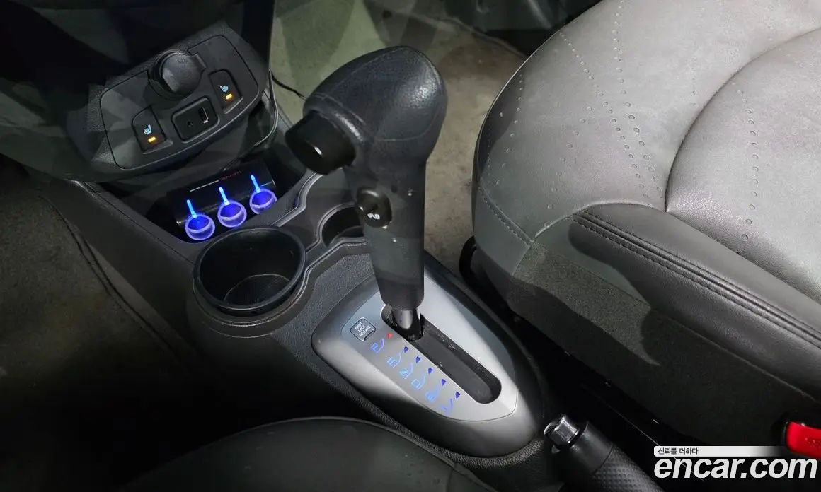 Chevrolet Spark 2013 1.0 автомат (гидро), фото 9