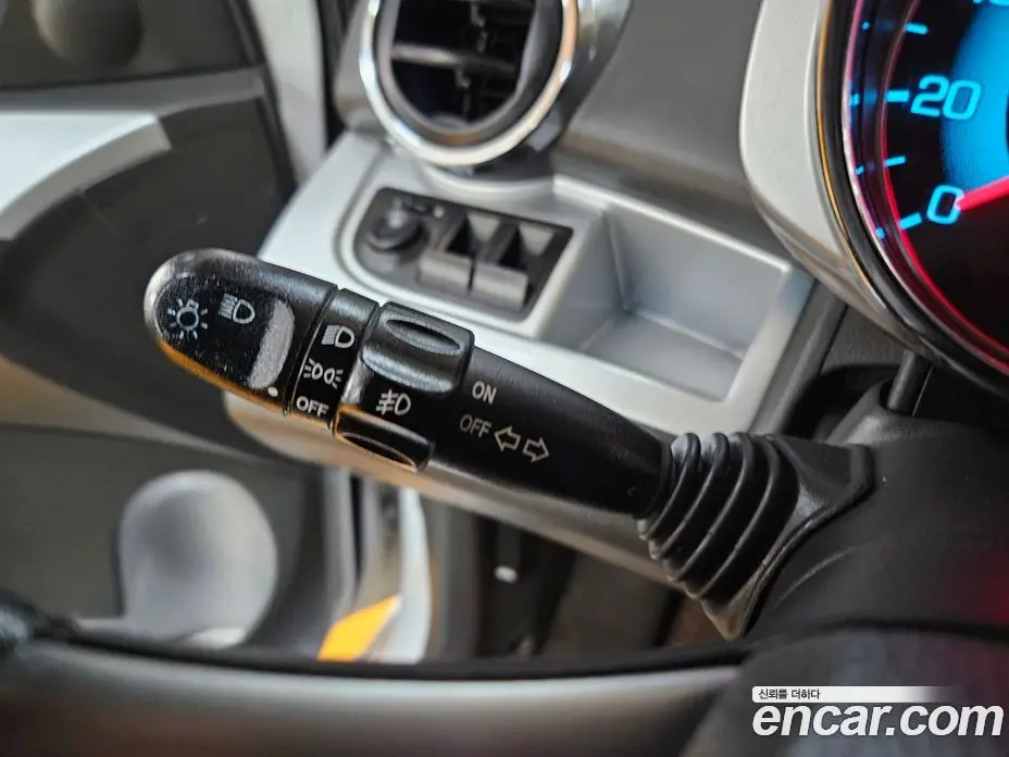 Chevrolet Spark 2013 1.0 автомат (гидро), фото 16