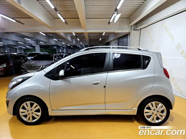 Chevrolet Spark 2013 1.0 автомат (гидро), миниатюра 5