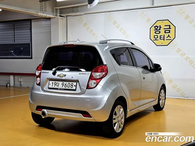 Chevrolet Spark 2013 1.0 автомат (гидро), миниатюра 6