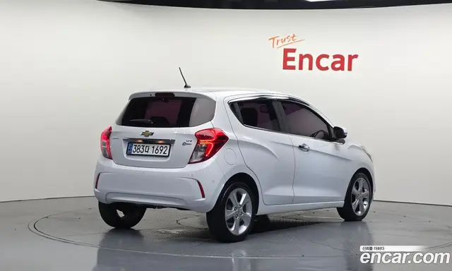 Chevrolet Spark 2015 1.0 автомат (гидро), миниатюра 2 Chevrolet Spark 2015 1.0 автомат (гидро), миниатюра 2