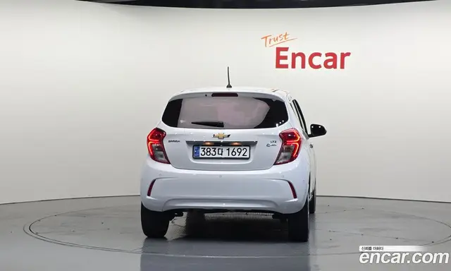 Chevrolet Spark 2015 1.0 автомат (гидро), миниатюра 4 Chevrolet Spark 2015 1.0 автомат (гидро), миниатюра 4