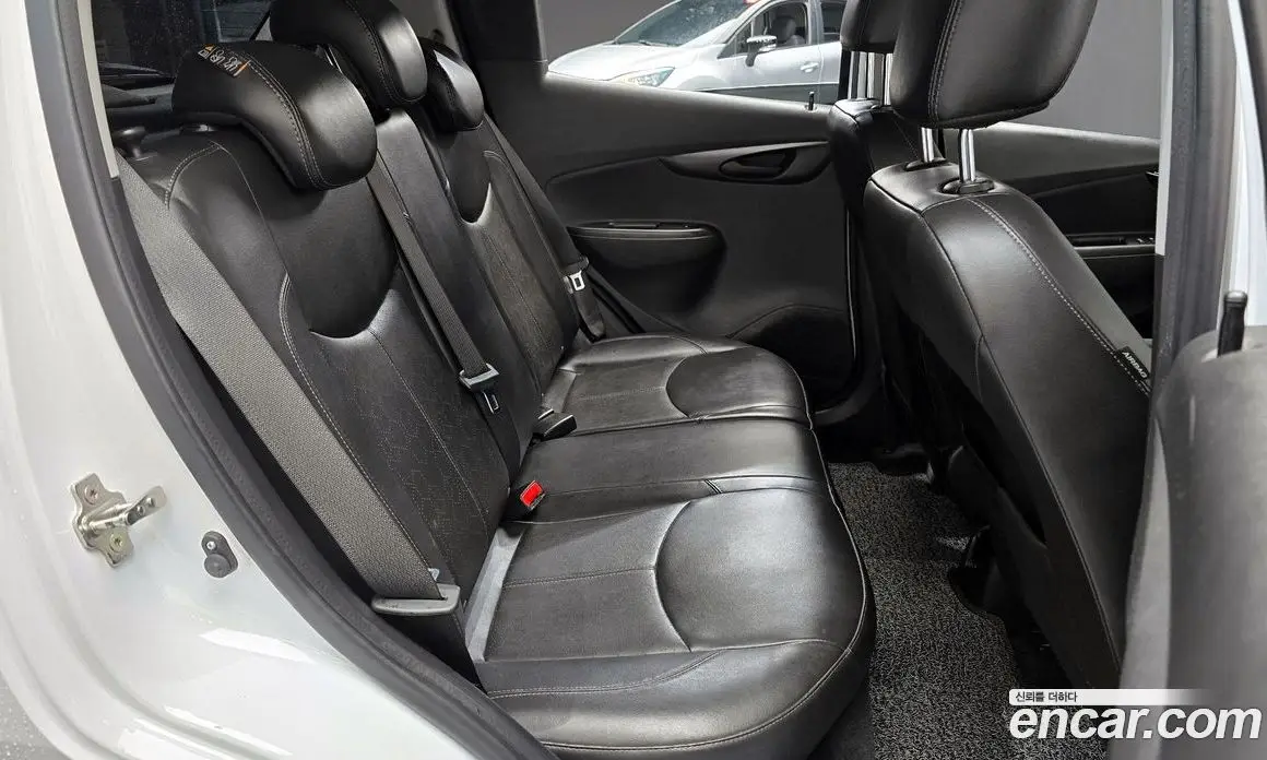 Chevrolet Spark 2016 1.0 автомат (гидро), фото 12