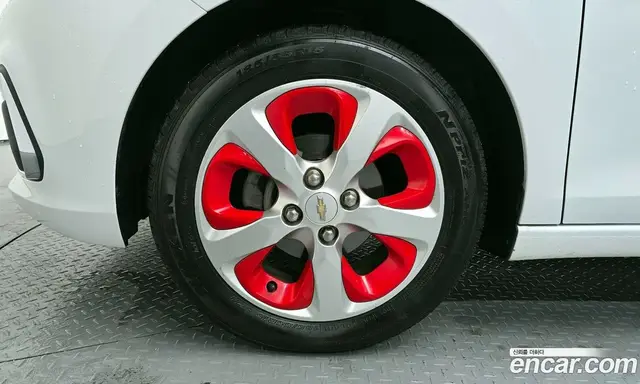 Chevrolet Spark 2016 1.0 автомат (гидро), миниатюра 5