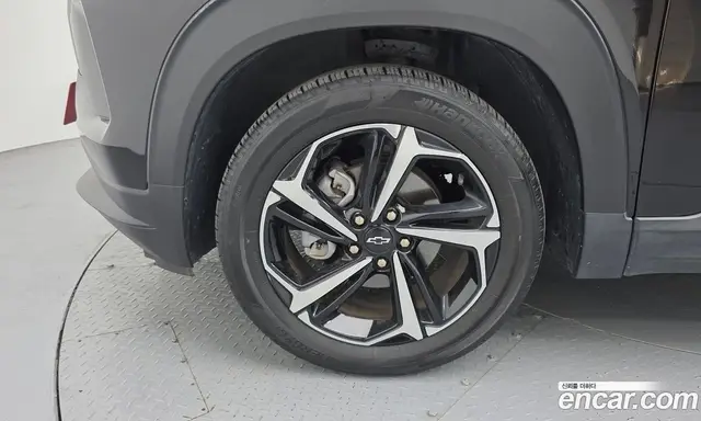 Chevrolet TrailBlazer 2023 1.3 автомат (гидро), миниатюра 5