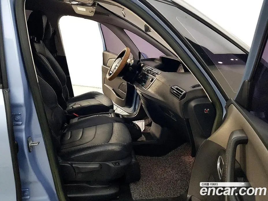 Citroen C4 Picasso 2015 2.0 автомат (гидро), фото 14