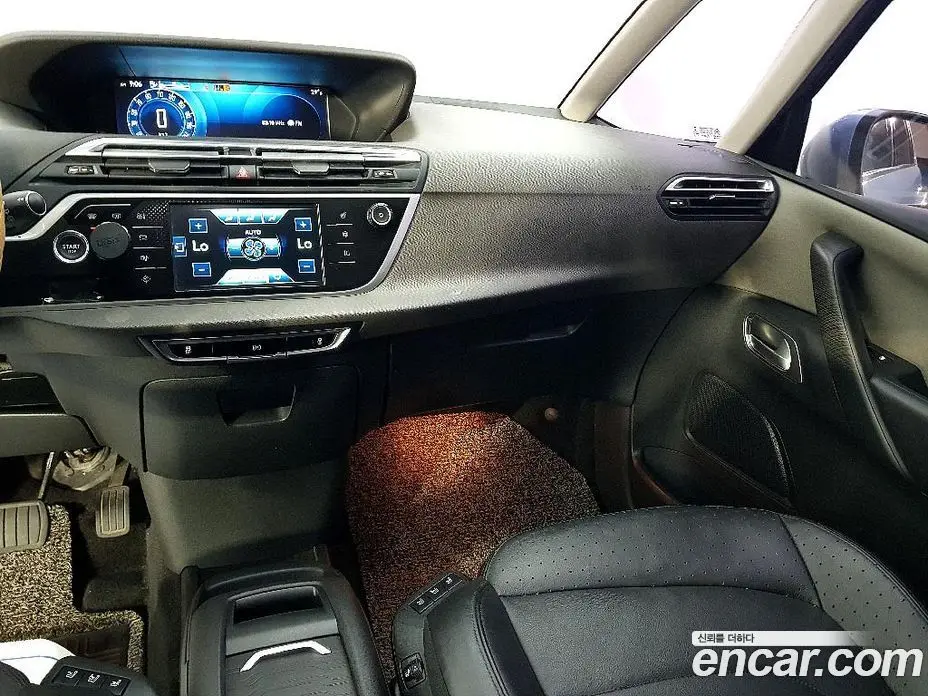 Citroen C4 Picasso 2015 2.0 автомат (гидро), фото 10