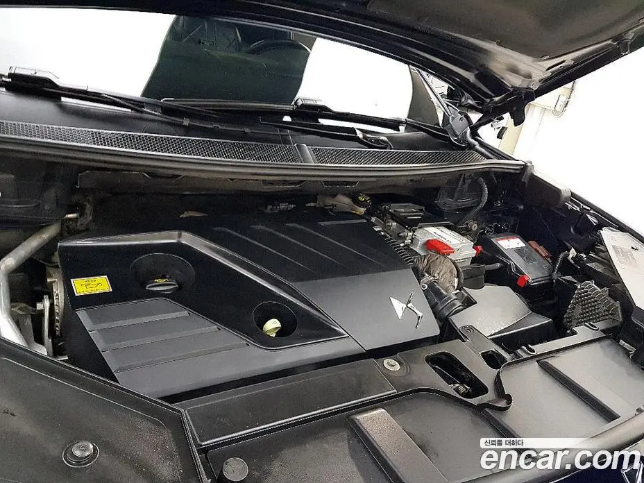 Citroen DS7 2019 2.0 автомат (гидро), фото 6 Citroen DS7 2019 2.0 автомат (гидро), фото 6