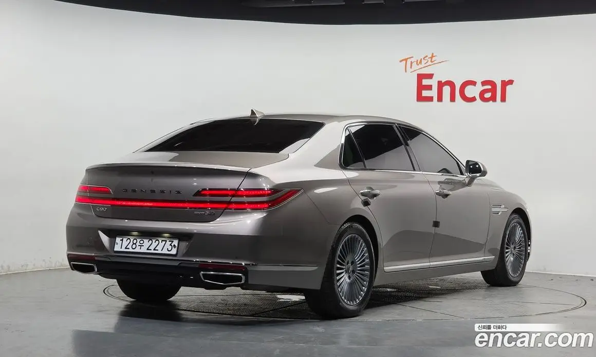 Genesis G90 2019 3.8 автомат (гидро), фото 2 Genesis G90 2019 3.8 автомат (гидро), фото 2