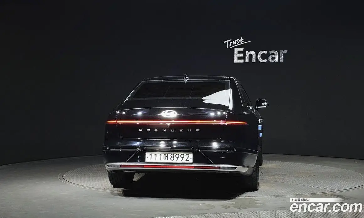 Hyundai Grandeur 2023 3.5 автомат (гидро), фото 4