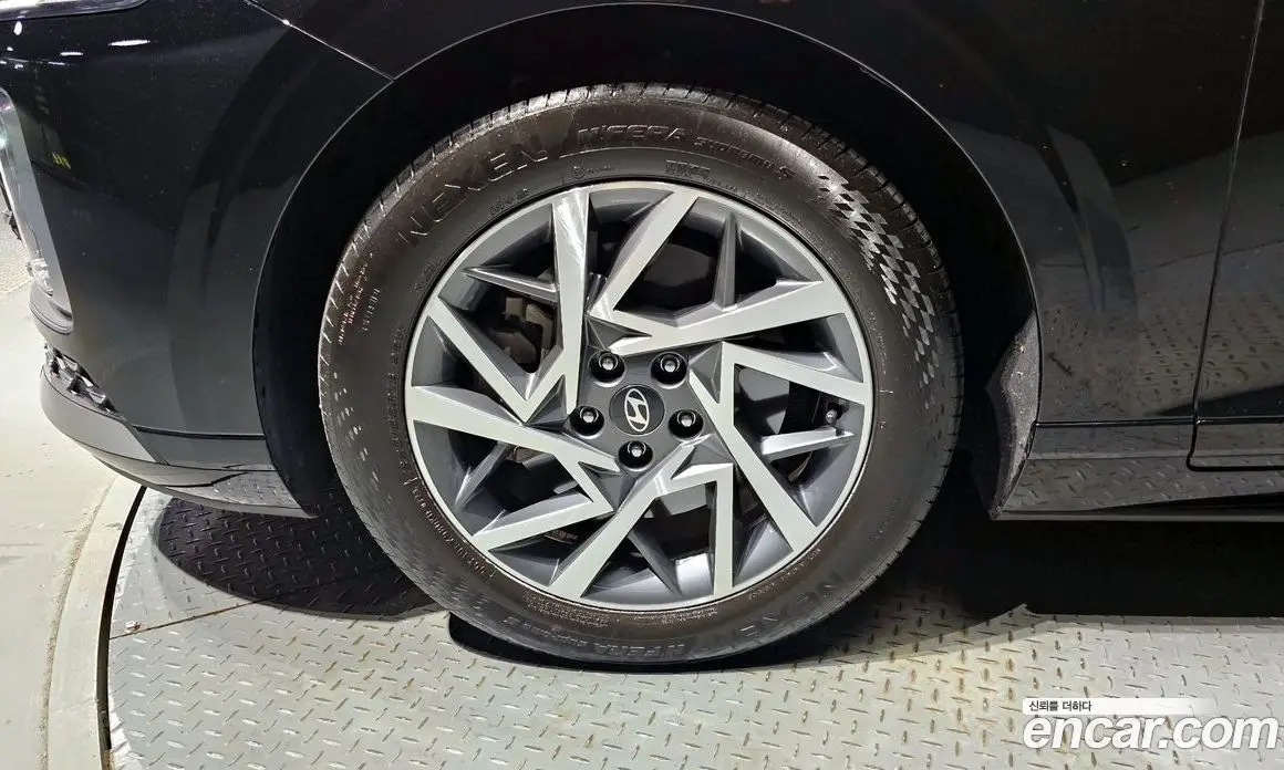 Hyundai Grandeur 2023 3.5 автомат (гидро), фото 5
