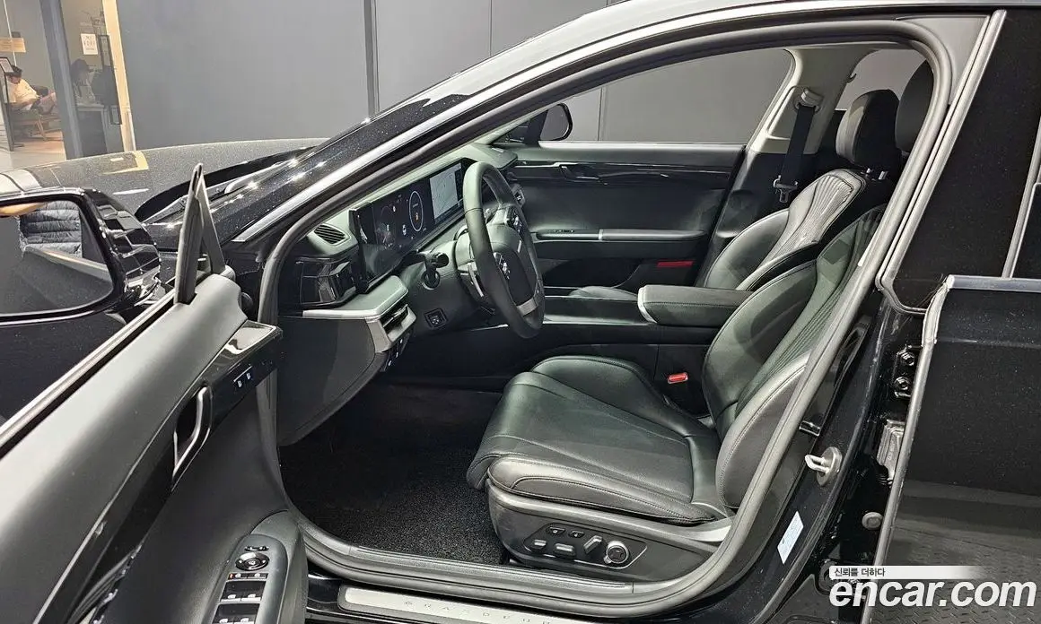 Hyundai Grandeur 2023 3.5 автомат (гидро), фото 10