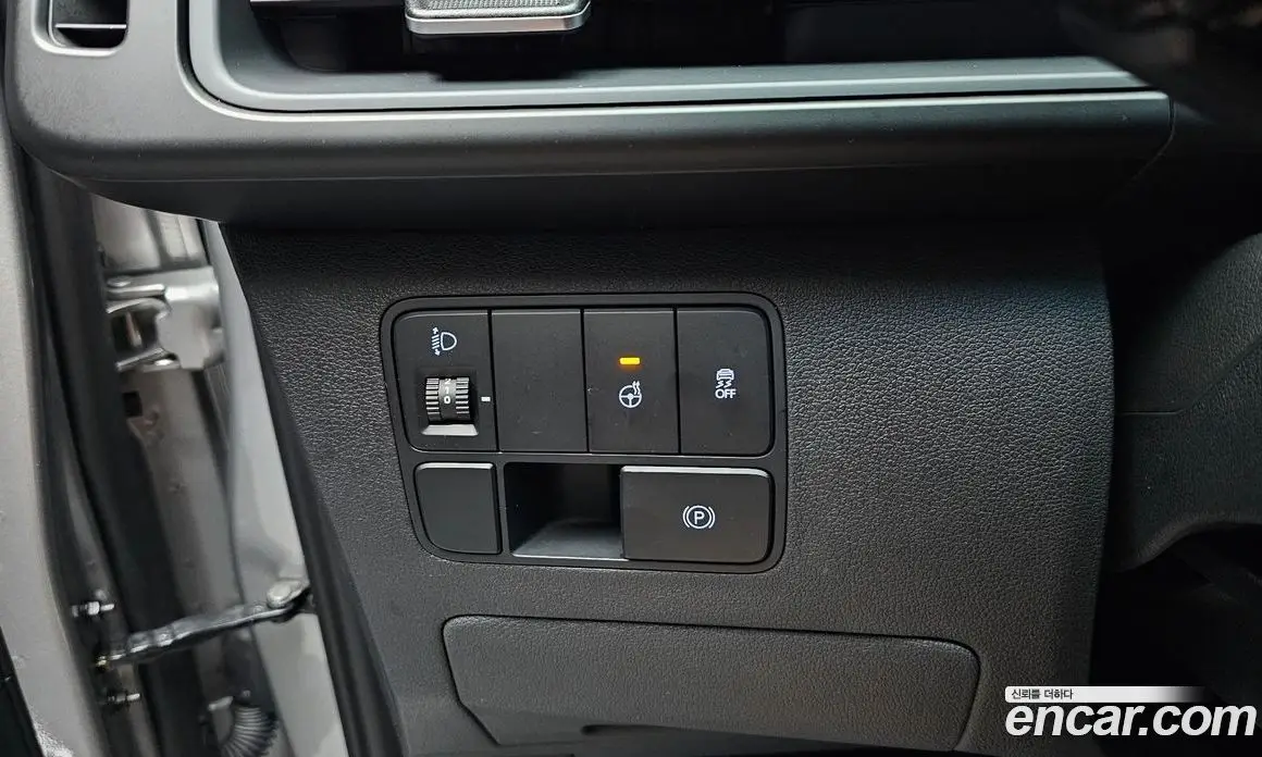 Hyundai Staria 2025 3.5 автомат (гидро), фото 17