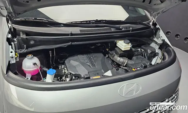 Hyundai Staria 2025 3.5 автомат (гидро), миниатюра 6